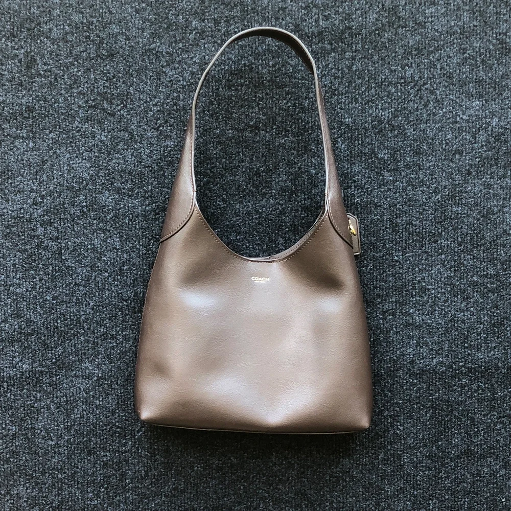 COACH Maple Leather Shoulder Bag